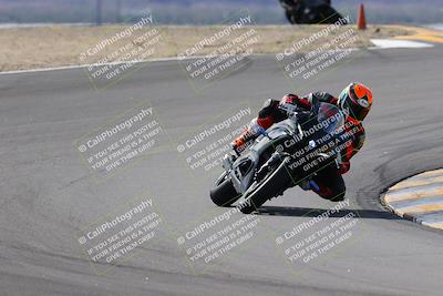 media/Nov-05-2022-SoCal Trackdays (Sat) [[f8d9b725ab]]/Turns 9 and 8 (1050am/